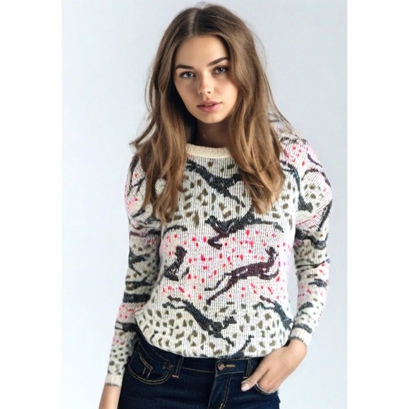 Vintage Adele Sweater Animal Print Panther Crew Long Sleeve Ivory Size Medium - Picture 1 of 7